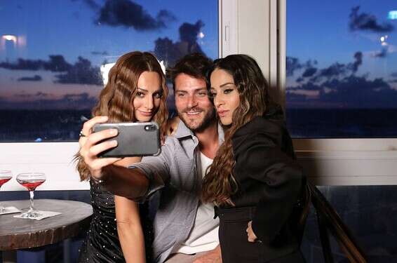 דנה, אדריאנו ומעיין על סט הצילומים // צילום: אור גפן